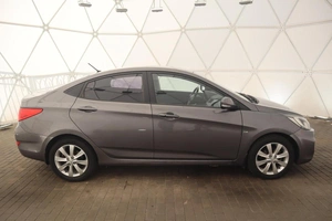 Седан Hyundai Solaris 2012 года, 890000 рублей, Орёл