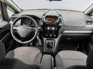 Минивэн Opel Zafira 2010 года, 699000 рублей, Краснодар