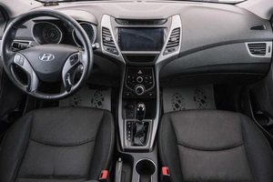 Седан Hyundai Elantra 2014 года, 1069000 рублей, Красноярск