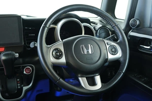 Хетчбэк Honda N-BOX 2013 года, 679000 рублей, Омск