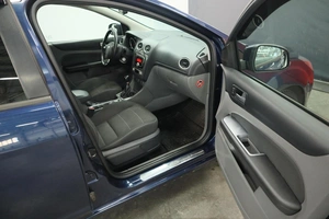 Хэтчбек Ford Focus 2010 года, 810000 рублей, Курск