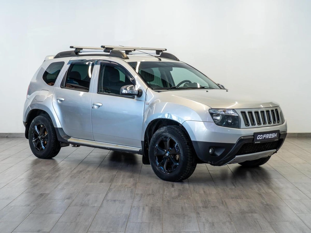Внедорожник Renault Duster 2012 года, 849000 рублей, Саратов