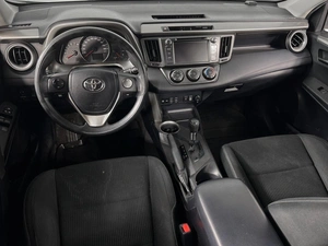 Внедорожник Toyota RAV4 2014 года, 1784900 рублей, Казань