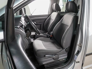 Фургон Volkswagen Caddy 2012 года, 1010000 рублей, Воронеж