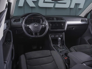 Внедорожник Volkswagen Tiguan 2018 года, 2450000 рублей, Ростов-на-Дону