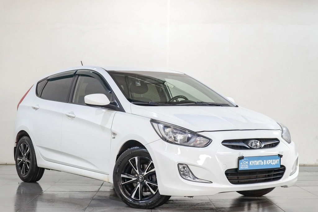 Хетчбэк Hyundai Solaris 2012 года, 839000 рублей, Челябинск
