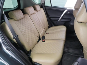 Внедорожник Toyota RAV4 2016 года, 2019000 рублей, Воронеж