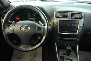Седан Lexus IS 2007 года, 989000 рублей, Омск
