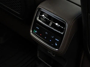 Внедорожник Geely Xingyue L 2025 года, 4343434 рублей, Москва