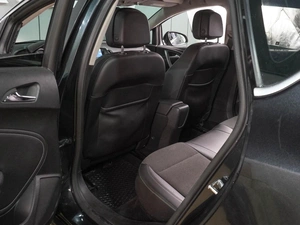 Хетчбэк Opel Astra 2012 года, 849000 рублей, Воронеж