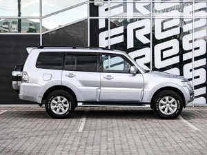 Внедорожник Mitsubishi Pajero 2015 года, 2300000 рублей, Краснодар