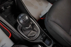 Хетчбэк Kia Rio 2013 года, 749000 рублей, Челябинск