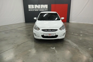 Седан Hyundai Solaris 2012 года, 825000 рублей, Курск