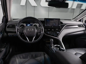 Седан Toyota Camry 2021 года, 3979000 рублей, Тюмень