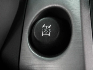 Внедорожник Toyota RAV4 2006 года, 939000 рублей, Воронеж