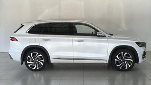 Внедорожник Geely Monjaro 2023 года, 3000000 рублей, Кострома