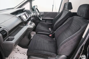 Минивэн Honda Stepwgn 2011 года, 1359000 рублей, Красноярск