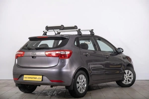 Хетчбэк Kia Rio 2012 года, 599000 рублей, Томск