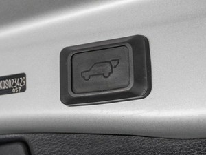 Внедорожник Toyota RAV4 2021 года, 3799000 рублей, Тюмень