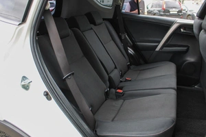 Внедорожник Toyota RAV4 2017 года, 2030000 рублей, Ярославль
