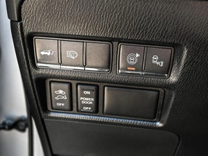 Внедорожник Nissan Patrol 2015 года, 2349000 рублей, Кирилловка