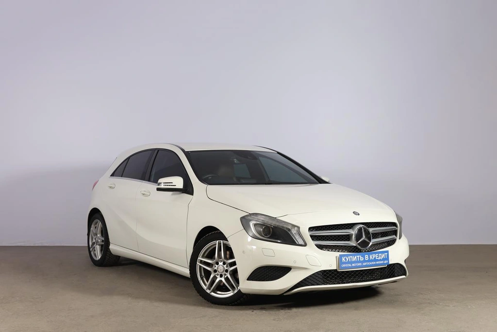 Хетчбэк Mercedes-benz A-класс 2013 года, 1669000 рублей, Новосибирск