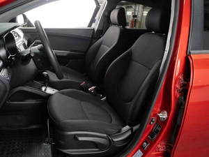 Седан Kia Rio 2011 года, 924000 рублей, Тюмень