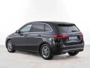 Хетчбэк Mercedes-benz B-класс 2019 года, 1810111 рублей, Москва
