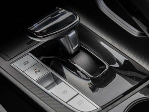 Седан Hyundai Elantra 2024 года, 2360000 рублей, Краснодар