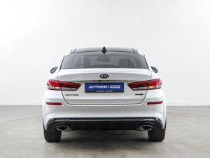 Седан Kia Optima 2019 года, 2098999 рублей, Москва