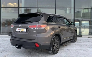 Внедорожник Toyota Highlander 2014 года, 2990000 рублей, Красноярск
