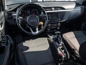 Седан Kia Rio 2020 года, 1550000 рублей, Краснодар