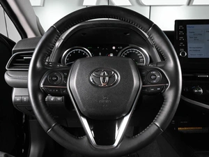 Седан Toyota Camry 2021 года, 4150000 рублей, Ростов-на-Дону