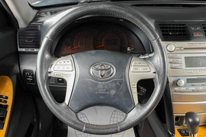 Седан Toyota Camry 2006 года, 999000 рублей, Тюмень