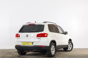 Внедорожник Volkswagen Tiguan 2012 года, 1459000 рублей, Тюмень