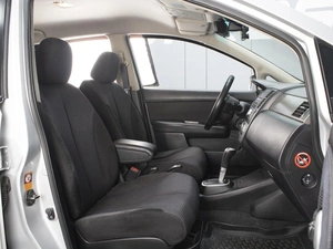 Хетчбэк Nissan Tiida 2011 года, 800000 рублей, Омск