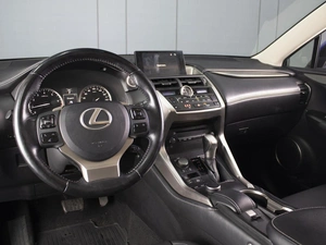 Внедорожник Lexus NX 2015 года, 2779000 рублей, Омск