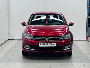 Седан Volkswagen Polo 2015 года, 1149000 рублей, Красноярск