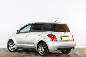 Хетчбэк Toyota Ist 2002 года, 619000 рублей, Тюмень