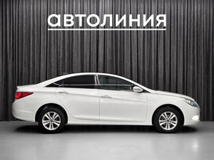 Седан Hyundai Sonata 2010 года, 925000 рублей, Красноярск