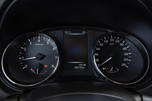Внедорожник Nissan X-Trail 2017 года, 1690000 рублей, Волгоград