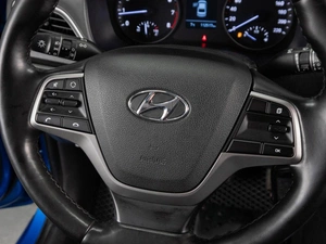 Седан Hyundai Solaris 2017 года, 1250000 рублей, Тюмень