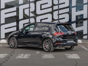 Хетчбэк Volkswagen Golf GTI 2019 года, 3100000 рублей, Краснодар