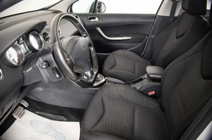 Хетчбэк Peugeot 308 2011 года, 539000 рублей, Пермь