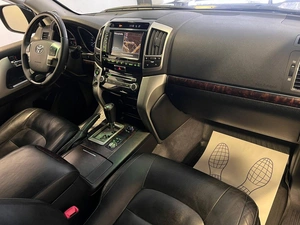 Внедорожник Toyota Land Cruiser 2012 года, 3749000 рублей, Красноярск