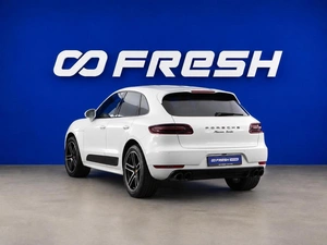Внедорожник Porsche Macan Turbo 2015 года, 2700055 рублей, Москва