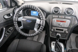 Седан Ford Mondeo 2010 года, 889000 рублей, Красноярск