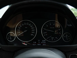 Седан BMW 3 серия 2018 года, 3200000 рублей, Краснодар