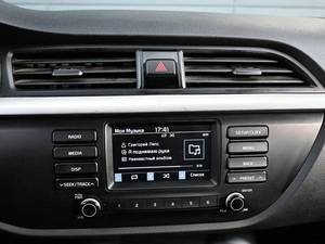 Седан Kia Rio 2018 года, 1294000 рублей, Кирилловка