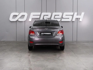 Седан Hyundai Solaris 2013 года, 899000 рублей, Воронеж